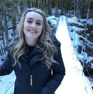 Meet your Posher, Kaci